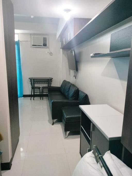 Cubao Manhattanheights U31N Tb, Studio Unit Manille Extérieur photo